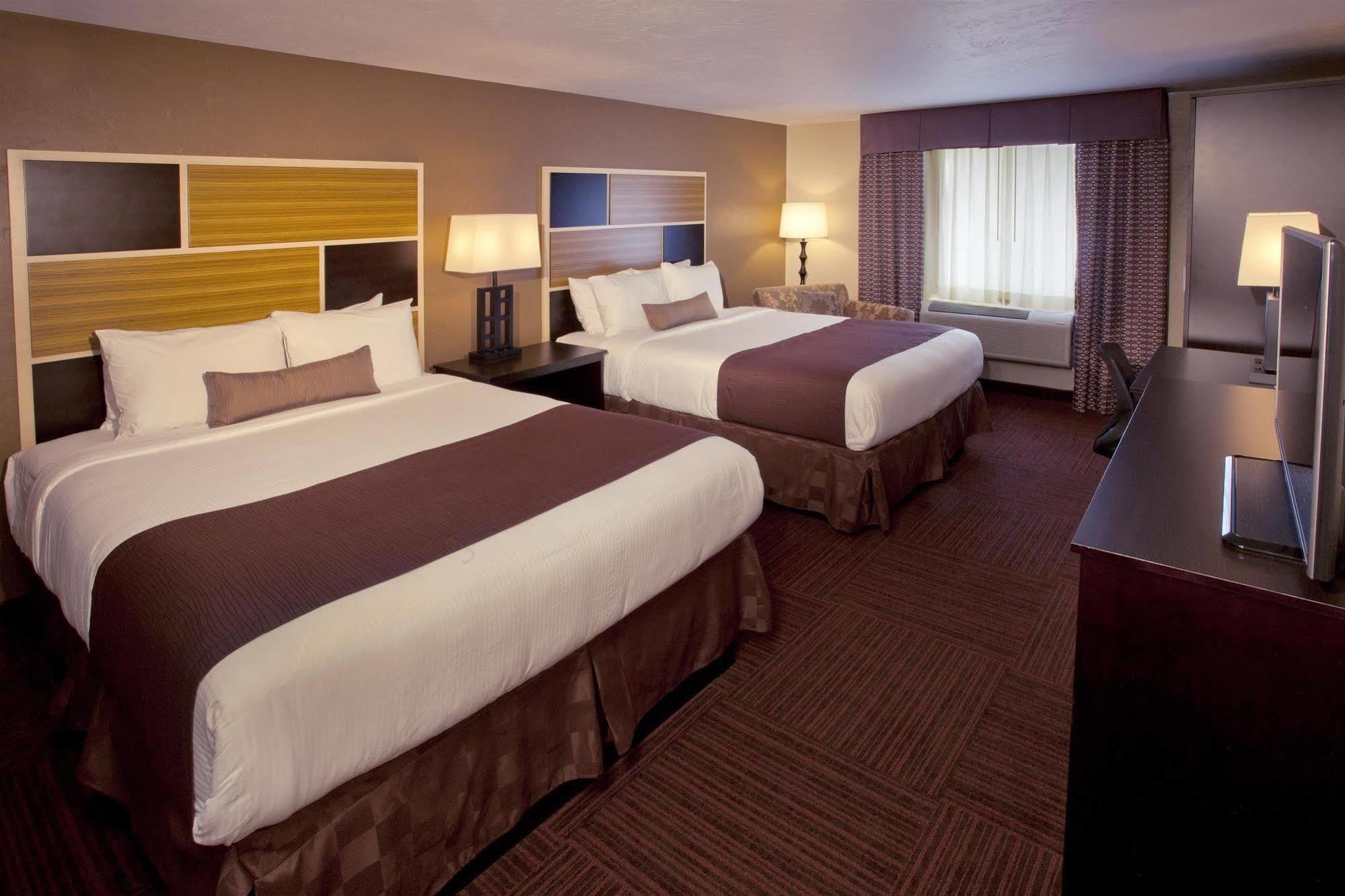 Red Lion Inn And Suites Federal Way Exterior foto