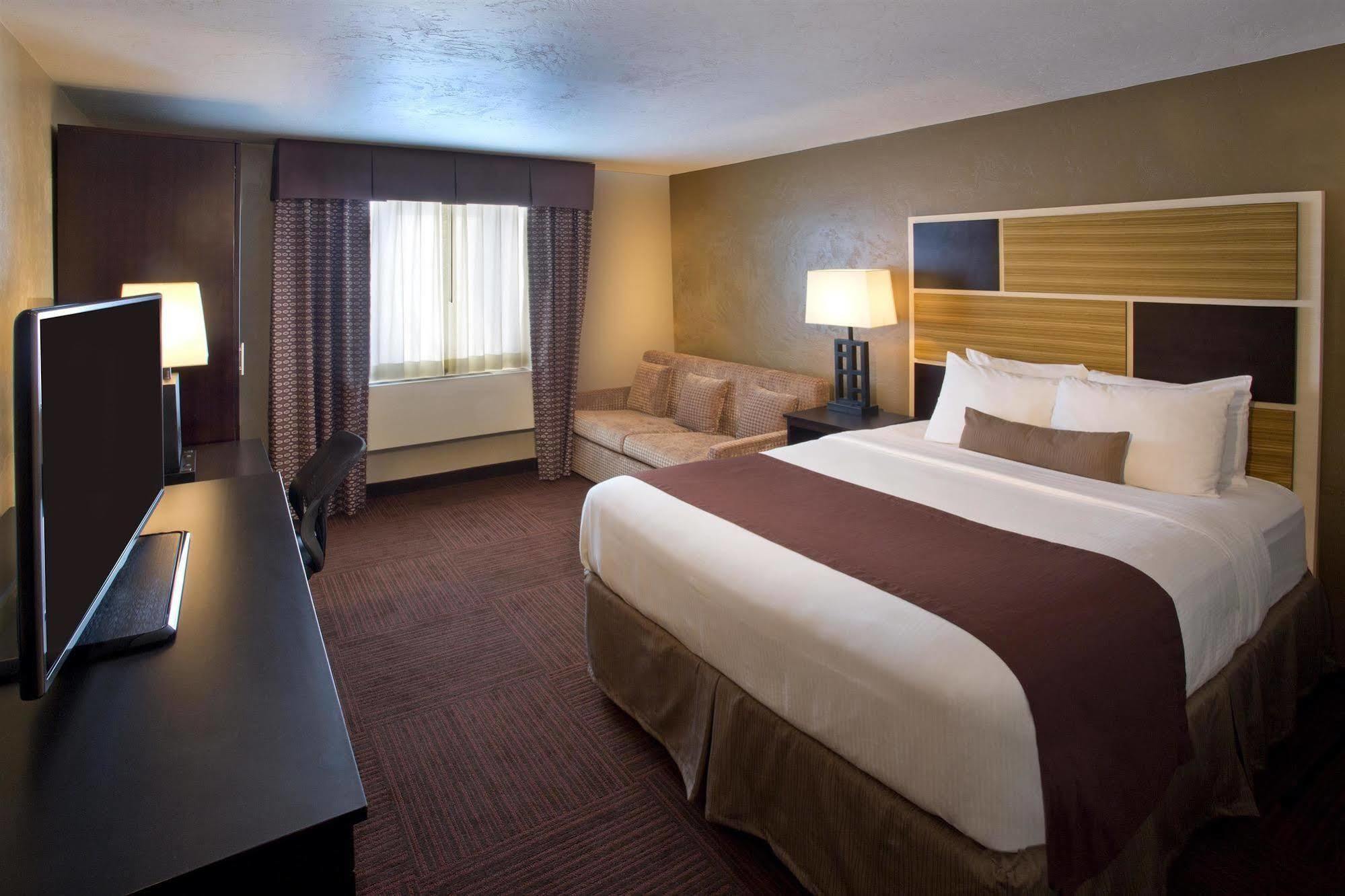 Red Lion Inn And Suites Federal Way Exterior foto